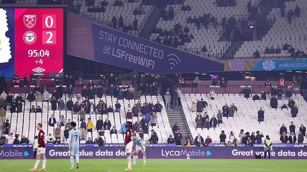 布倫特福德大勝西漢姆聯(lián)隊(duì)，贏得賽季首場(chǎng)客場(chǎng)勝利