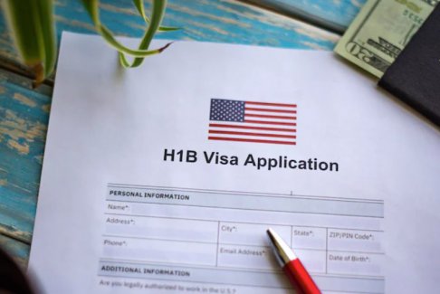 印度對美國取消H-1B簽證面試的回應(yīng)