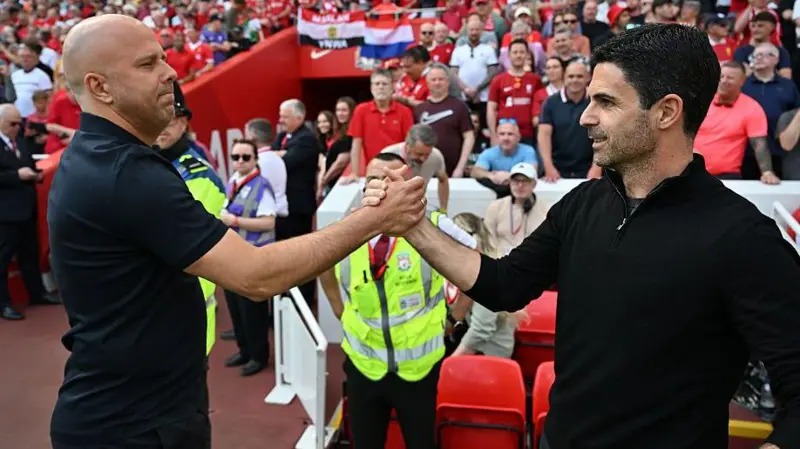 利物浦主帥阿內·斯洛特和阿森納主帥米克爾·阿爾特塔都將在2025-26賽季尋求成功