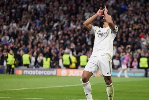 貝靈厄姆以“玩笑式”飲酒慶?；顒踊貞?yīng)派對指控