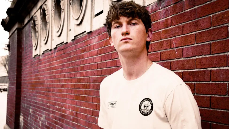 本輪比賽預(yù)測(cè)嘉賓安德魯&middot;庫(kù)辛