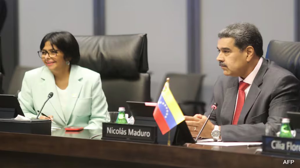 委內(nèi)瑞拉副總統(tǒng)德爾西&middot;羅德里格斯代行總統(tǒng)職權(quán)