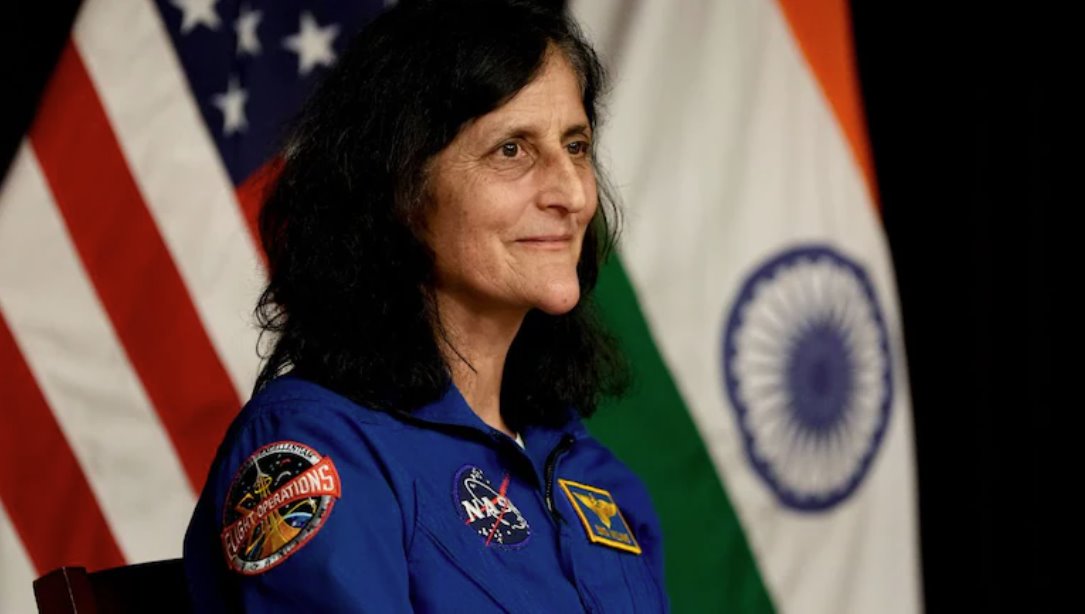 美國(guó)宇航局宇航員蘇尼塔·威廉姆斯在服役27年后退休