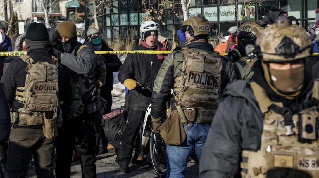 “特工因擔(dān)心生命安全而開槍自衛(wèi)”:美國就明尼阿波利斯槍擊案發(fā)表聲明