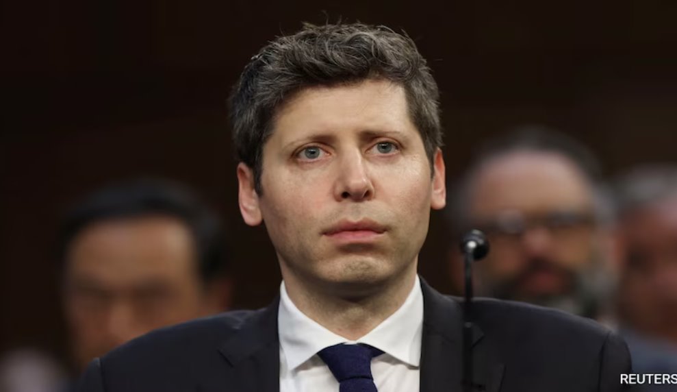 在特朗普抨擊人類學(xué)研究所數(shù)小時(shí)后，薩姆&middot;奧特曼的OpenAI與五角大樓簽署了協(xié)議。