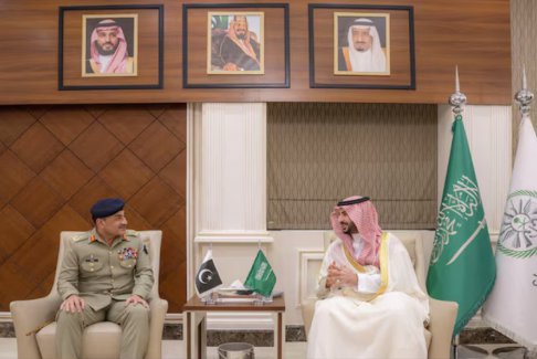 沙特部長(zhǎng)會(huì)見(jiàn)巴基斯坦外長(zhǎng)阿西姆·穆尼爾 警告伊朗