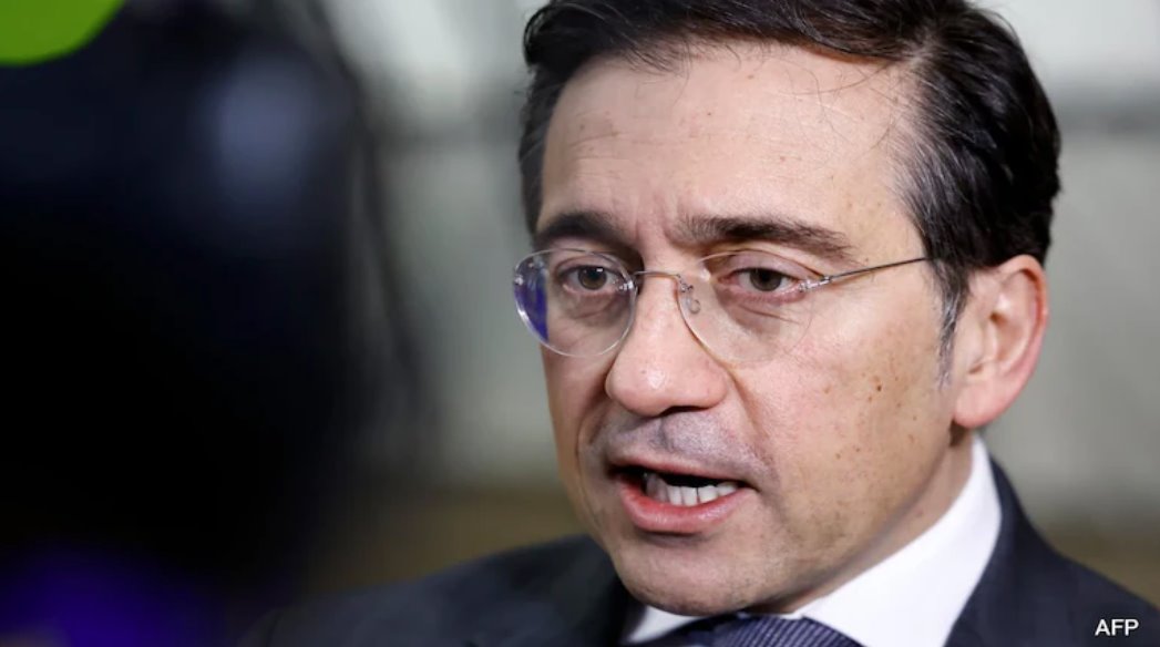 西班牙外交大臣表示，轟炸伊朗和使用我們的軍事基地絲毫沒(méi)有改變。