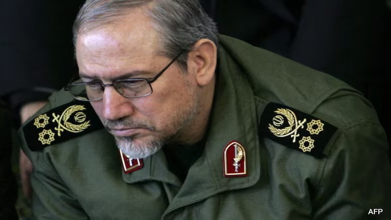 &ldquo;特朗普是美國(guó)歷史上最腐敗、最愚蠢的總統(tǒng)。&rdquo;葉海亞&middot;拉希姆&middot;薩法維說(shuō)道。