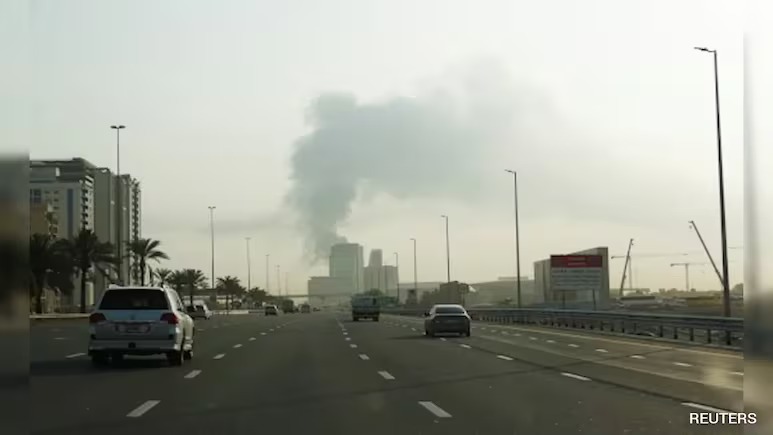 伊朗無人機襲擊迪拜機場發(fā)生大規(guī)?；馂?zāi)