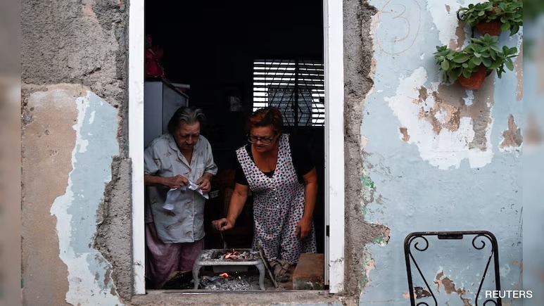 此次斷電事件發(fā)生之際，古巴共產(chǎn)黨政府正面臨來自唐納德&middot;特朗普日益增長的壓力。