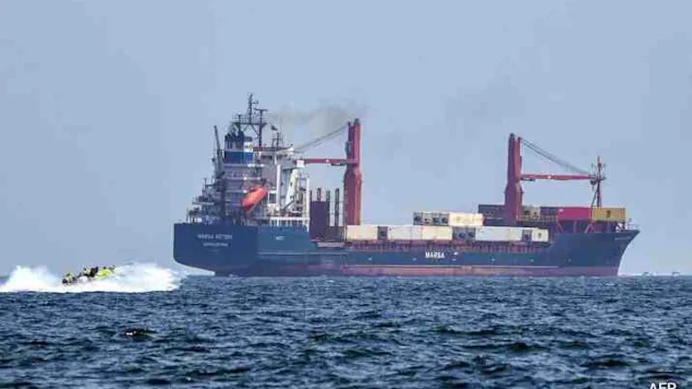 全球約五分之一的石油供應要經(jīng)過霍爾木茲海峽。